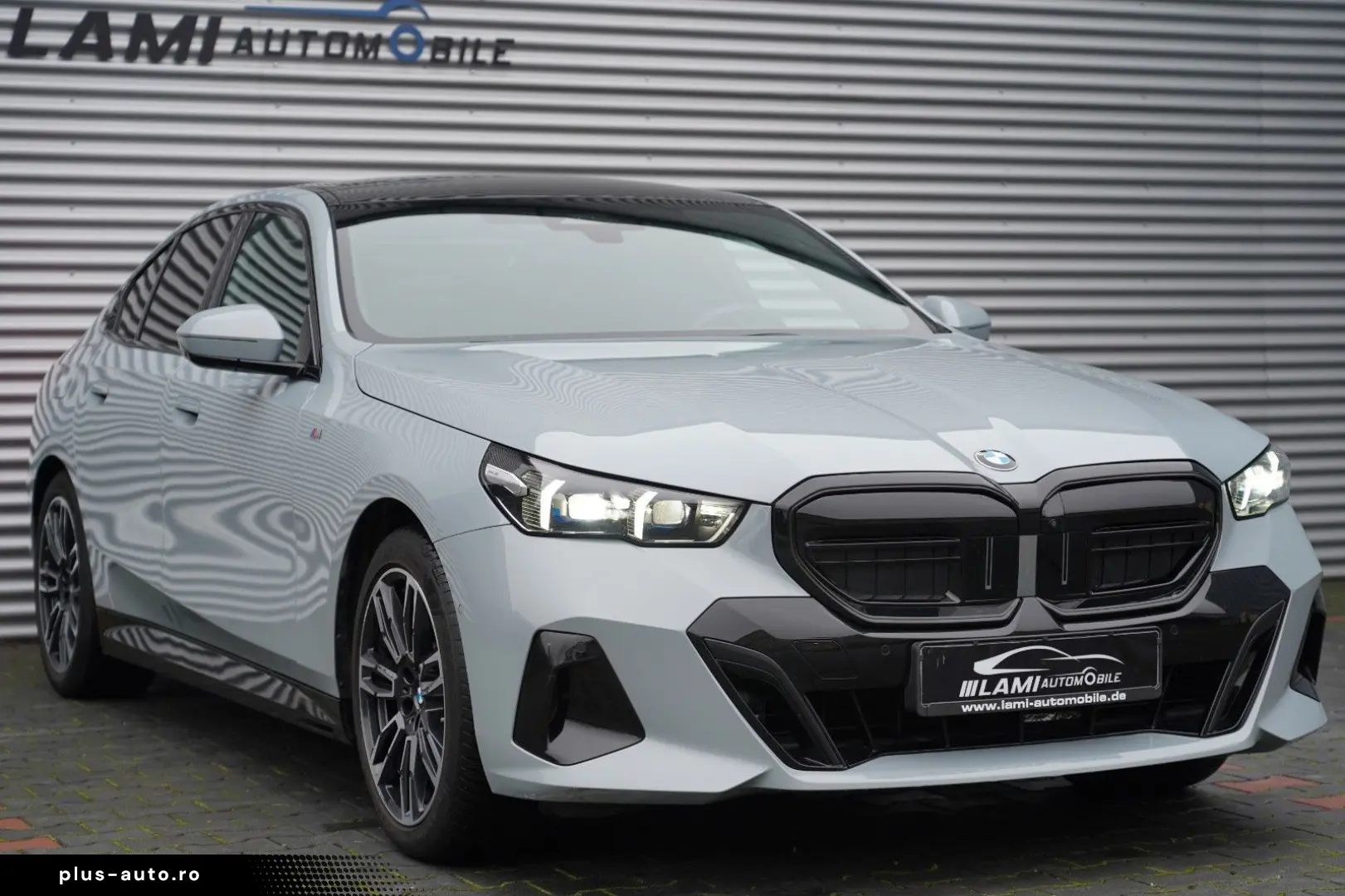 520i M Sport PANO H&K CARBON 360 HUD KEYLESS