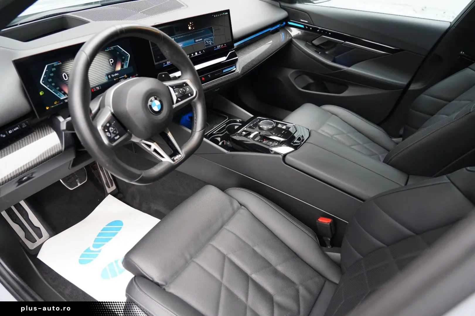 520i M Sport PANO H&K CARBON 360 HUD KEYLESS