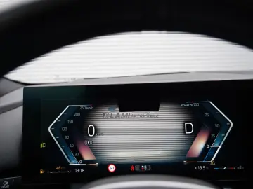 520i M Sport PANO H&K CARBON 360 HUD KEYLESS