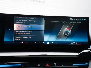 520i M Sport PANO H&K CARBON 360 HUD KEYLESS