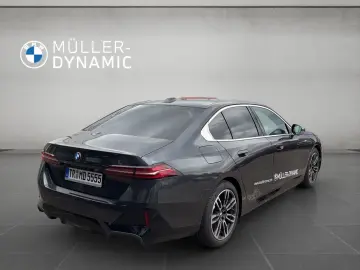 520i LIMOUSINE M SPORT LED KOMFORTZUG PARKING AS