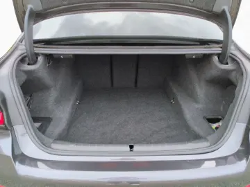 520d xDr M SPORT LiCoPr St Go Kam HiFi AHK 19