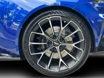 V8 Vantage MY25   Soundsystem