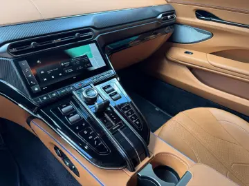 V8 Vantage MY25   Soundsystem