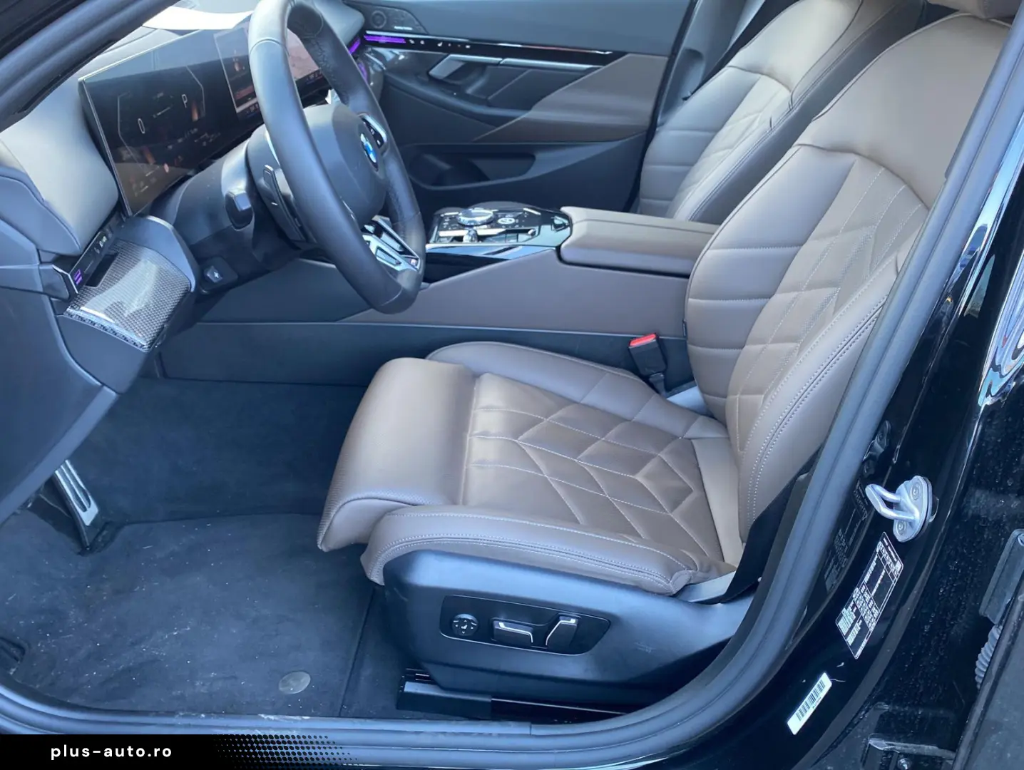 520 iA M Sport HeadUp Komfortsitze UPE 78.000€