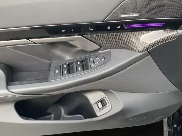 520 iA M Sport HeadUp Komfortsitze UPE 76.000€