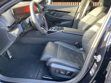 520 i M Sport UPE 77.000€ HeadUp 360 Kamera