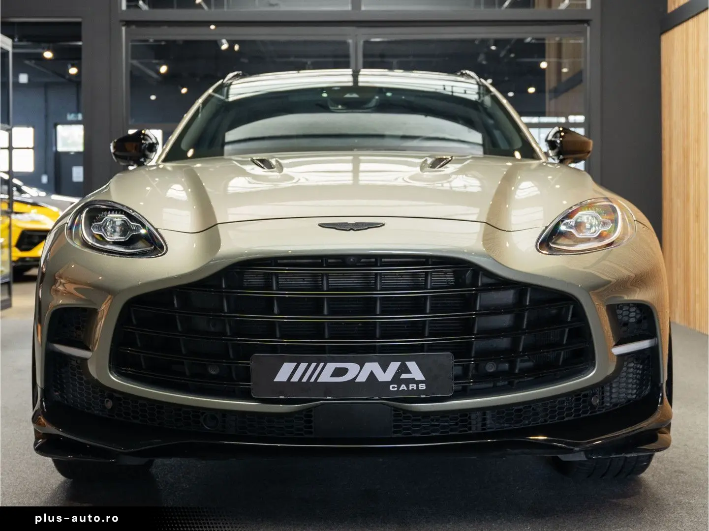 DBX 707 4.0 V8 Stoelventilatie Pano 4.0 V8 707 A