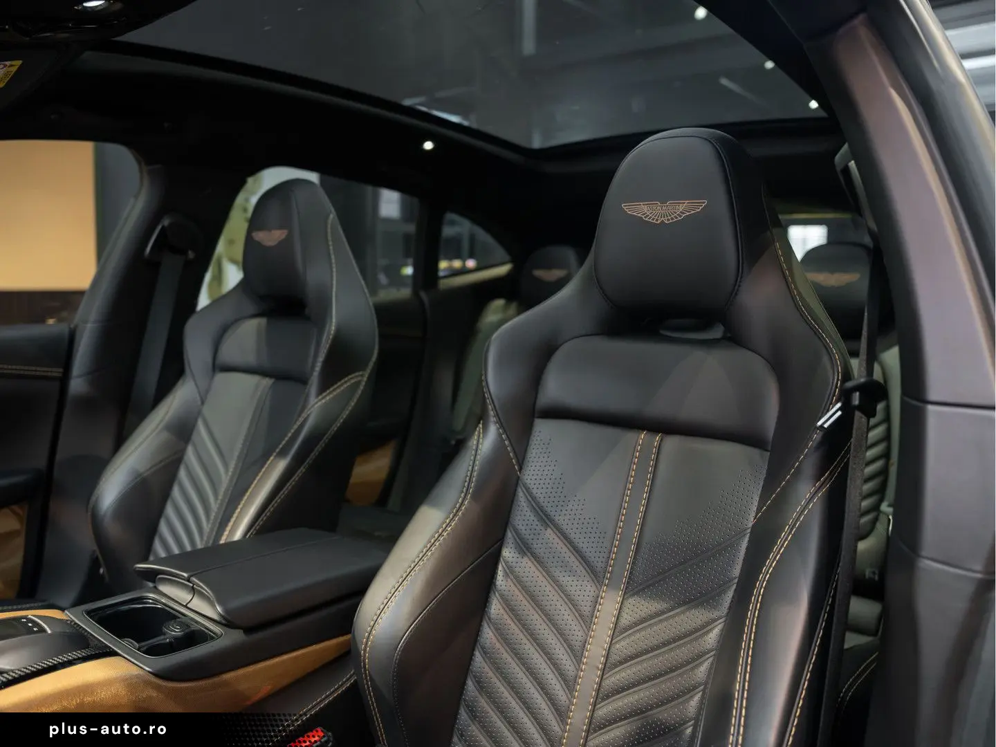 DBX 707 4.0 V8 Stoelventilatie Pano 4.0 V8 707 A