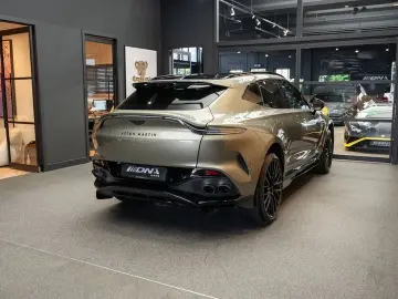 DBX 707 4.0 V8 Stoelventilatie Pano 4.0 V8 707 A