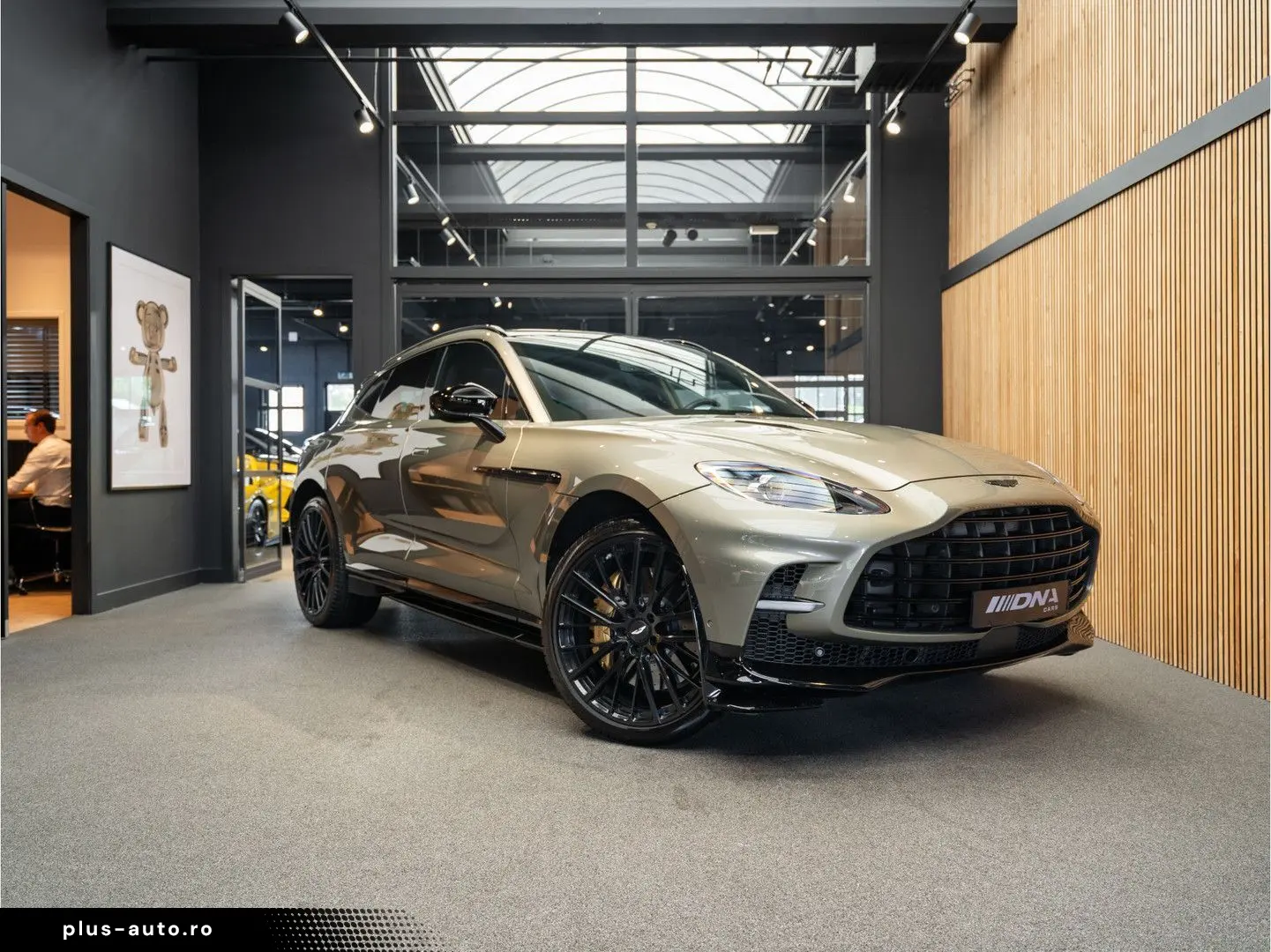 DBX 707 4.0 V8 Stoelventilatie Pano 4.0 V8 707 A