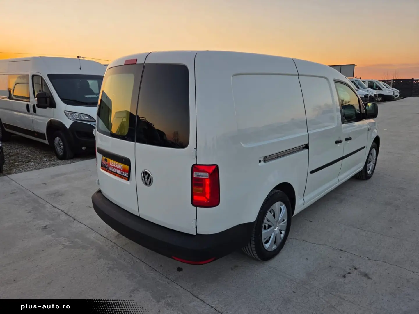 VOLKSWAGEN CADDY MAXI FRIGORIFIC