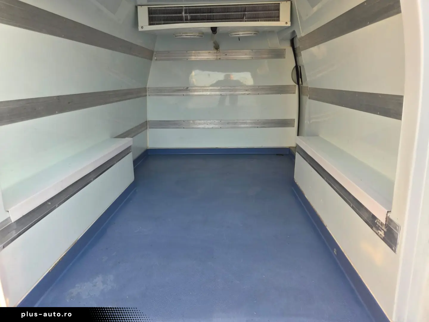 VOLKSWAGEN CADDY MAXI FRIGORIFIC