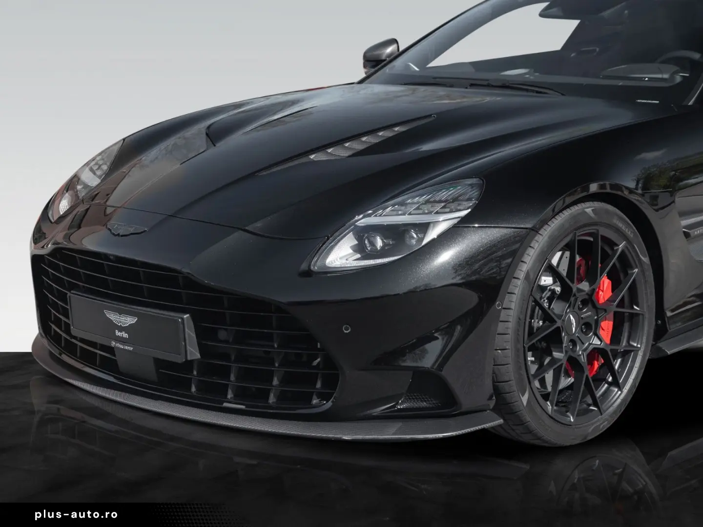 Vanquish   Full Satin Carbon