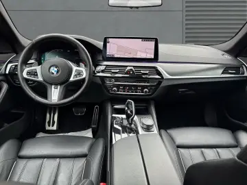 520d Limo M Sport PANO APP ACC SHADOW KAMERA