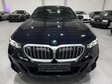 520 i M Sport Carbon Memory H&K HUD  Live Cockpi