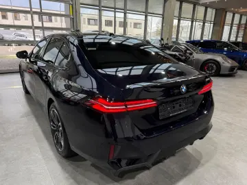 520 i M Sport Carbon Memory H&K HUD  Live Cockpi