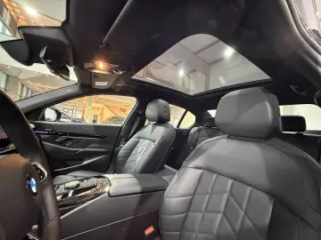 520 i M Sport Carbon Memory H&K HUD  Live Cockpi