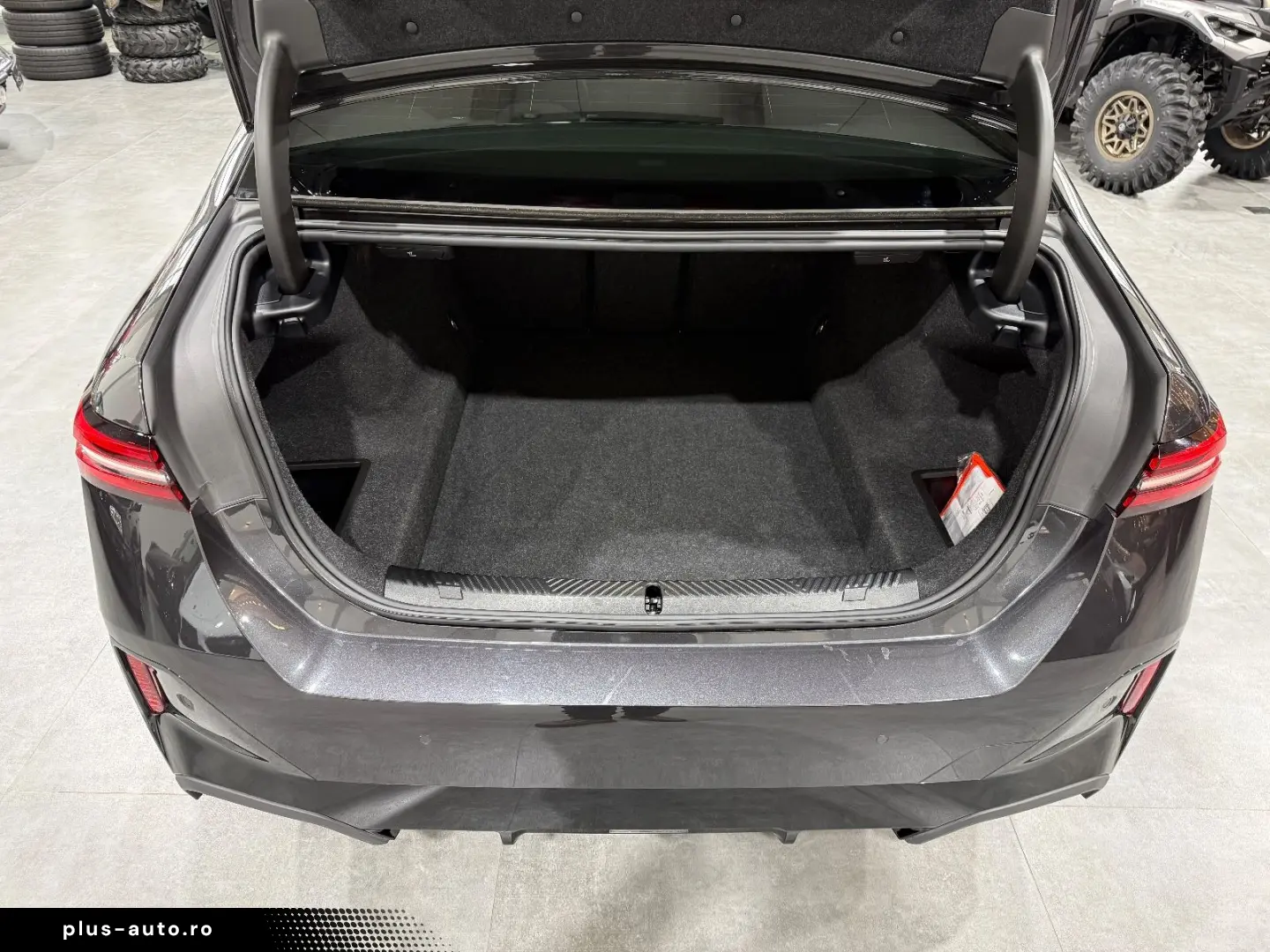 520 i M Sport Carbon HUD H&K Shadow 360  Memory