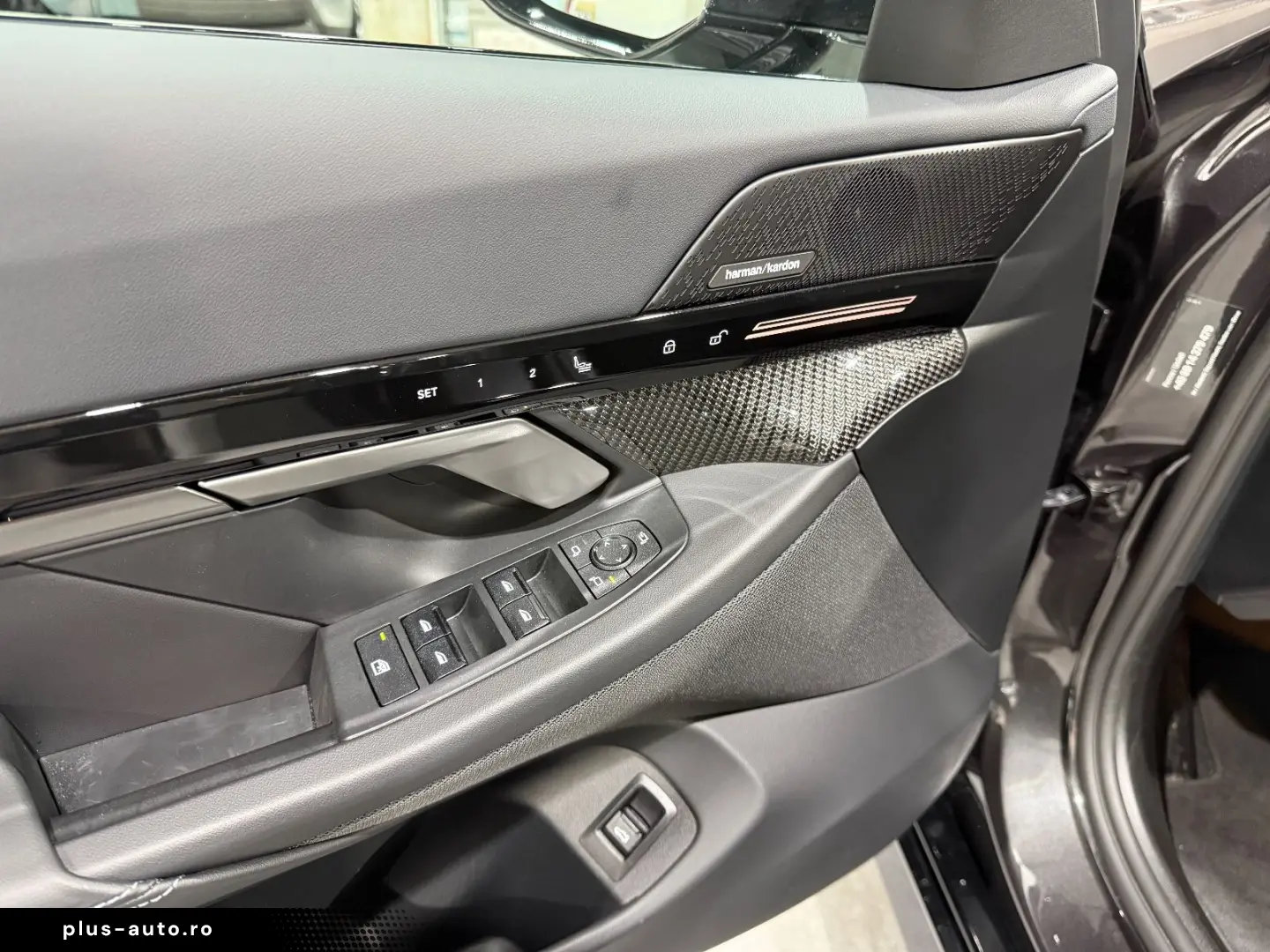 520 i M Sport Carbon HUD H&K Shadow 360  Memory