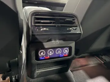 520 i M Sport Carbon HUD H&K Shadow 360  Memory