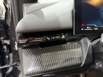 520 i M Sport Carbon HUD H&K Shadow 360  Memory