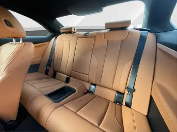 M240i Coupé HUD HK HiFi DrivAss ParkAss