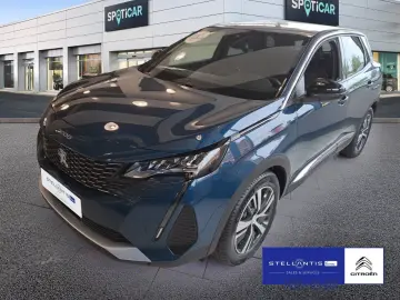 3008 Plug-In Hybrid 225 e-EAT8 Allure Pack