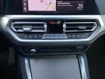 M240i xDrive Coupé Head-Up-LED-DAB