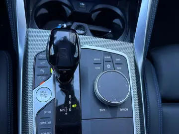 M240i xDrive Coupé Head-Up-LED-DAB