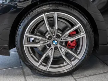 M240i Coupe xDrive LED NAVI KAMERA SHZ PDC KLIMA