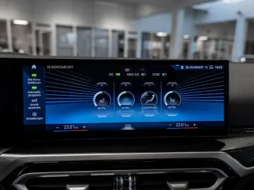 M240i Coupe xDrive LED NAVI KAMERA SHZ PDC KLIMA