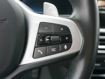 M240i xDrive Coupé Sportpaket HK HiFi DAB LED