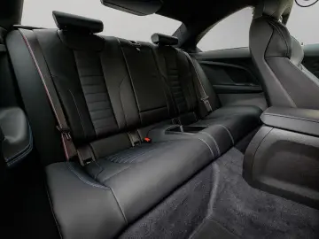 M240i xDrive Coupé HarmanKardon akt.Geschwindigk