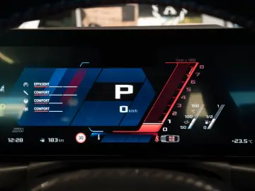 M2 Coupe M-SITZE CARBON HEAD-UP PANO LEDER NAVI