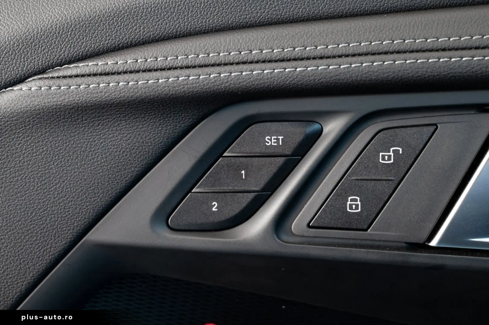 M2 Coupe M-SITZE CARBON HEAD-UP PANO LEDER NAVI