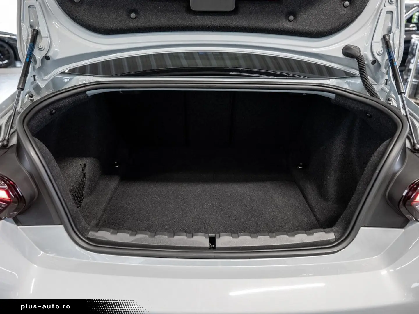 M2 Coupe HUD LED ACC NAVI H K KAMERA LEDER SHZ