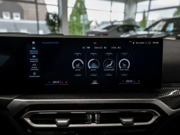 M2 Coupe HUD LED ACC NAVI H K KAMERA LEDER SHZ