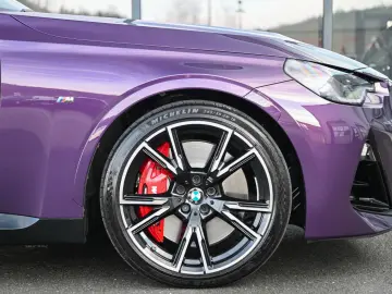 M240i xDrive M Sport Pro M-Sitze  Widescreen  19