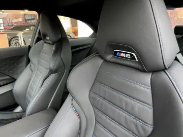 M2 Coupé LC.Pro. Head-Up Kamera M Drive Pro. LED