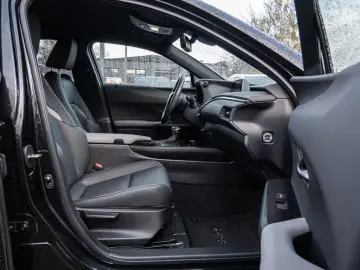 UX 250 h Style  KLIMA SHZ ACC LED SCHEINWERFER