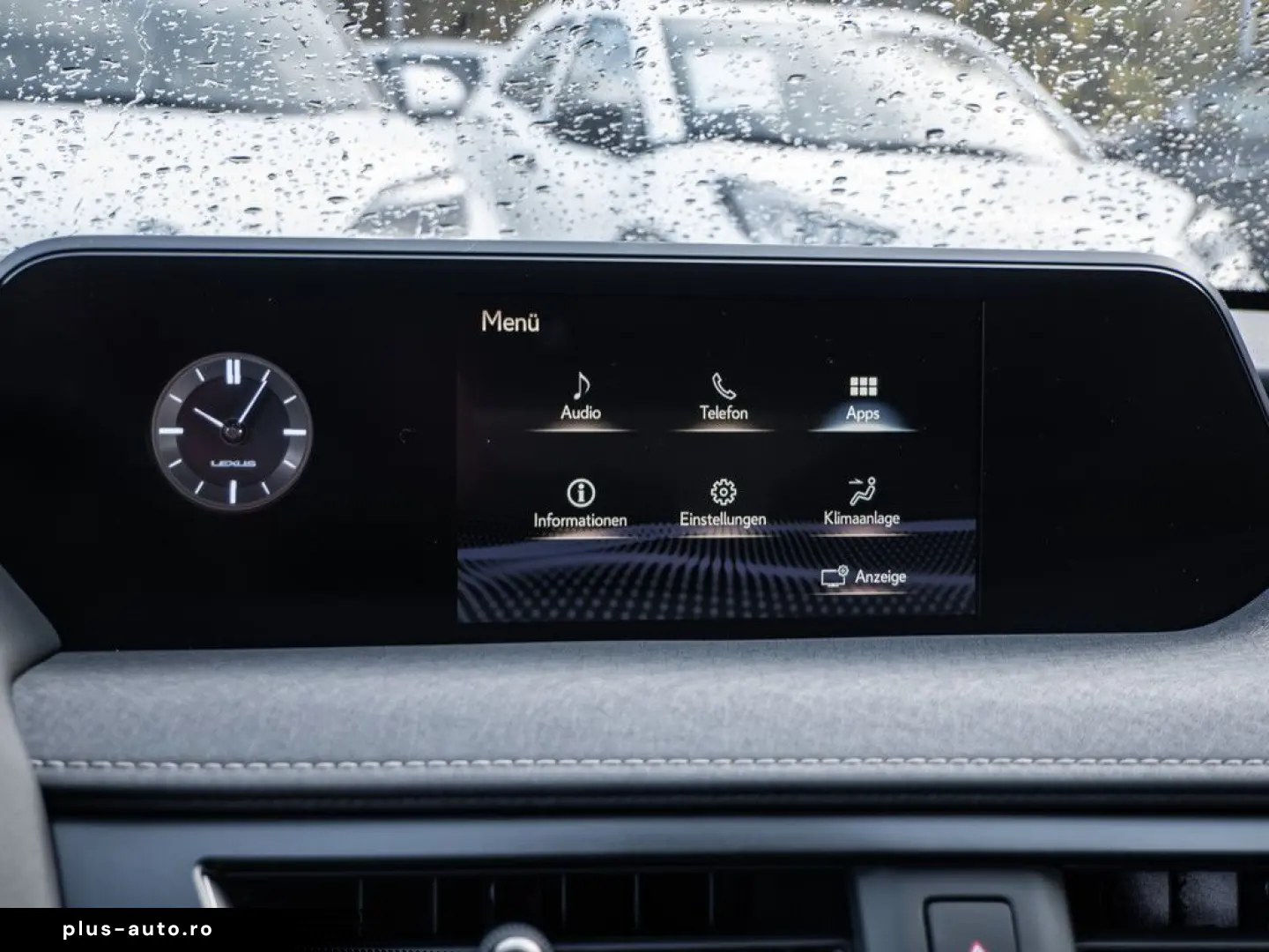 UX 250 h Style  KLIMA SHZ ACC LED SCHEINWERFER