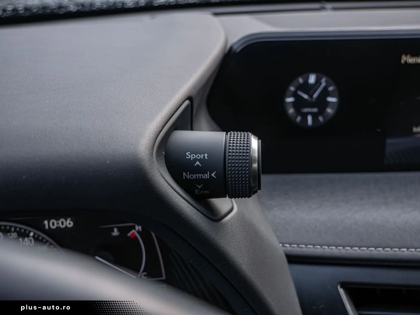 UX 250 h Style  KLIMA SHZ ACC LED SCHEINWERFER