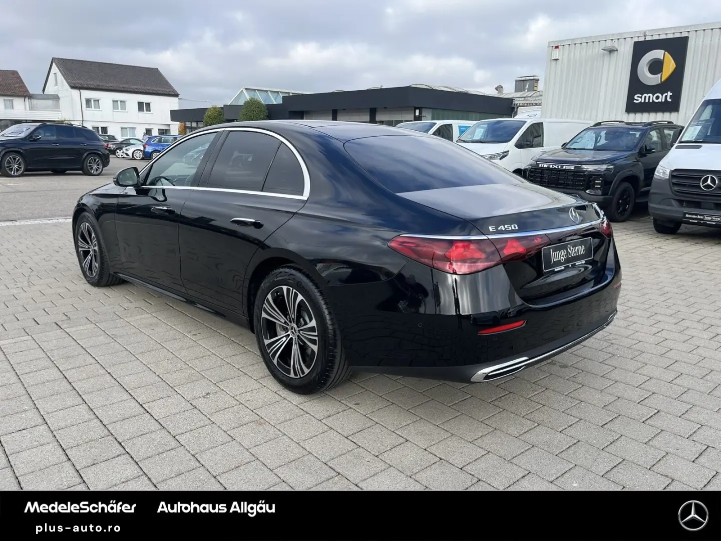 E 450 4M Avantgarde Pano LEDER Sitzklima 360