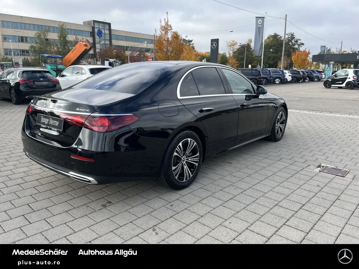 E 450 4M Avantgarde Pano LEDER Sitzklima 360