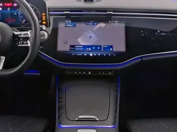 E 450 4M AMG-P  PANO BURM STHZG SUP-SCR AHK 360