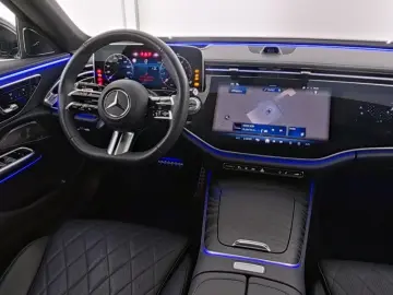 E 450 4M AMG-P  PANO BURM STHZG SUP-SCR AHK 360