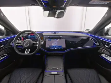 E 450 4M AMG-P  PANO BURM STHZG SUP-SCR AHK 360