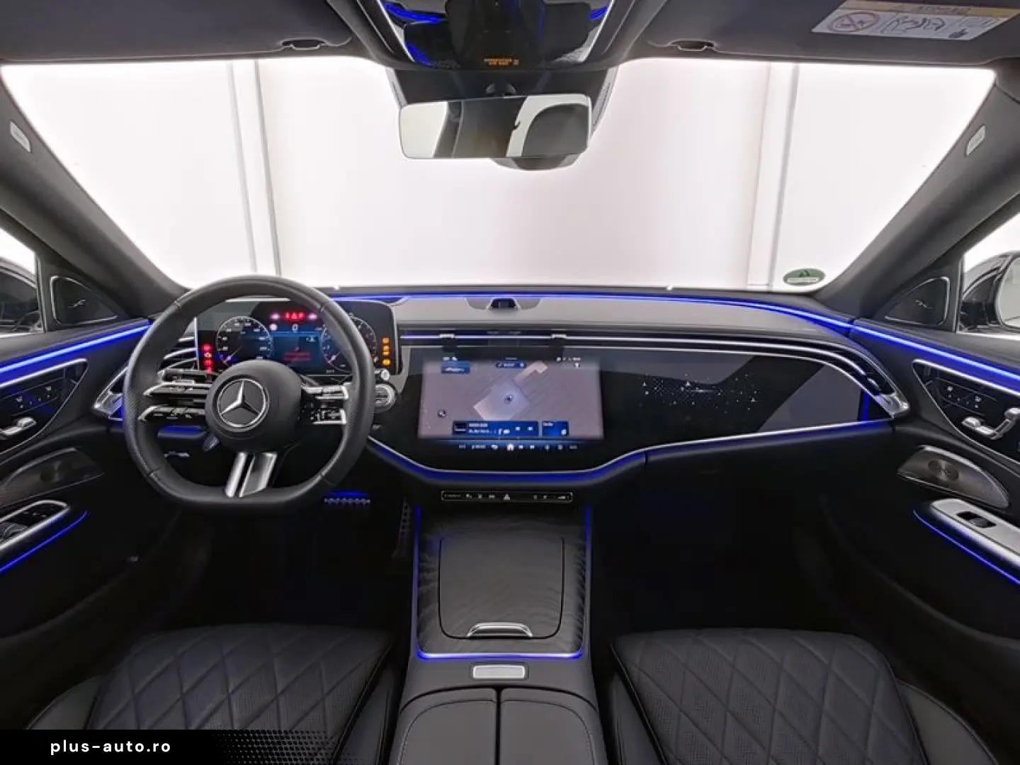 E 450 4M AMG-P  PANO BURM STHZG SUP-SCR AHK 360