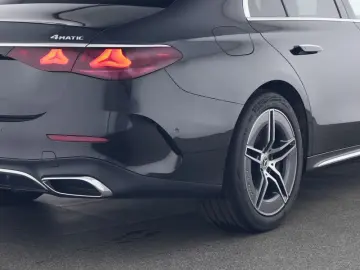 E 450 4M AMG-P  PANO BURM STHZG SUP-SCR AHK 360